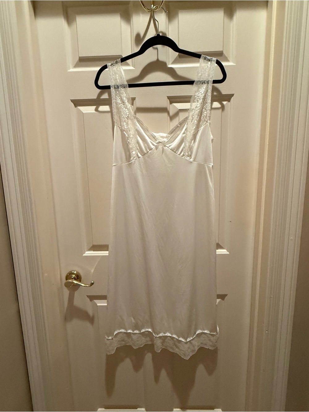 Bali White Lace-Trim Full Slip size 36